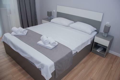 Hotel Likani Home