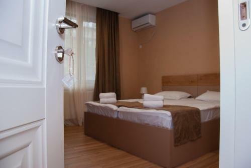 Hotel Likani Home