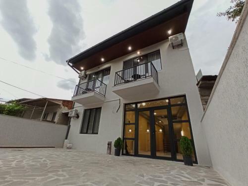 Hotel Likani Home