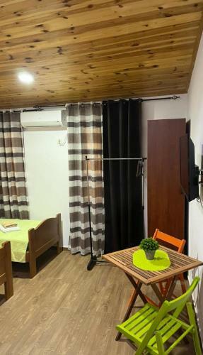 Hostal Guest House Endi