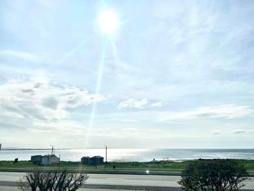 Luxury Apartment In Prime Location Ocean View