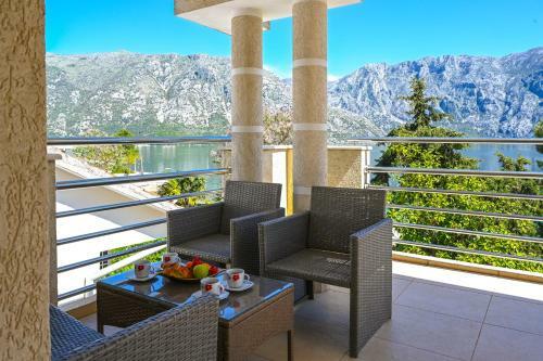 Villa Troya Apartments & Studios