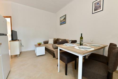 Apartments Barbalic Beach