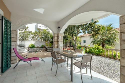 Apartmani Divna