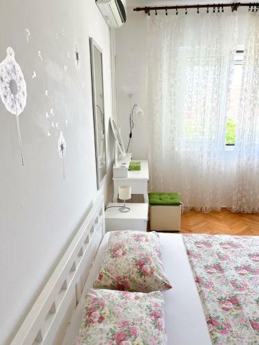 Apartment ?enovi?