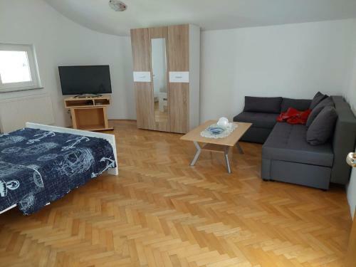 Apartments "jope I Toni"