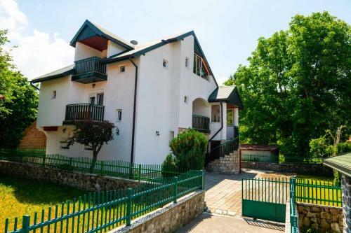 Apartmani Kola?in 1