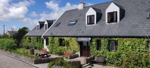 Hostal Teac Campbell Guesthouse