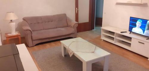 Ms Apartment 2