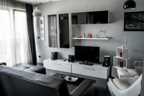 Min Luxury Apartment