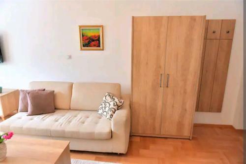 Milica Apartments