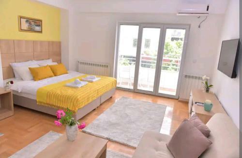 Milica Apartments