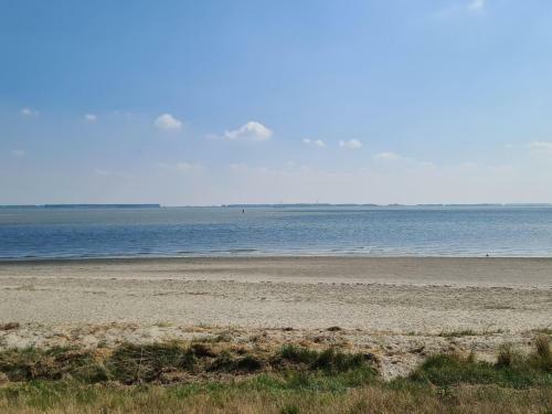 Holiday Home, Baarland