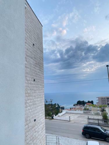 Xhan Apartments