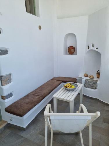 Nikola's Place II