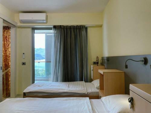 Oziris Apartment