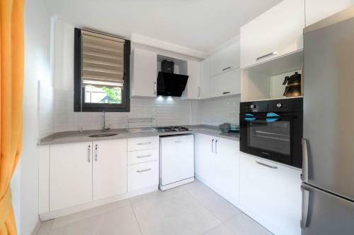 Villa Ayvaz 3 Tripleks