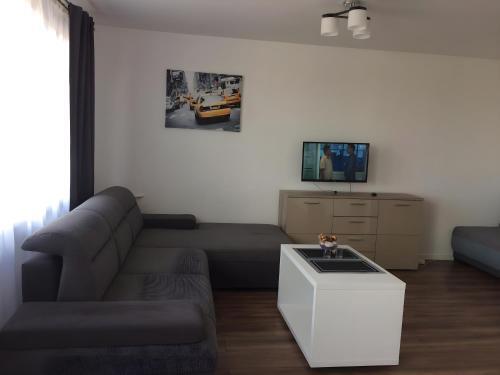 Apartamento 1 Bedroom Riga Apt