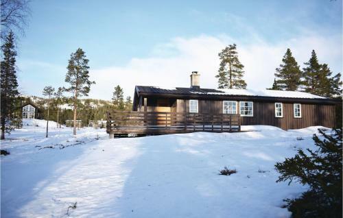 Four-bedroom Holiday Home In Eggedal