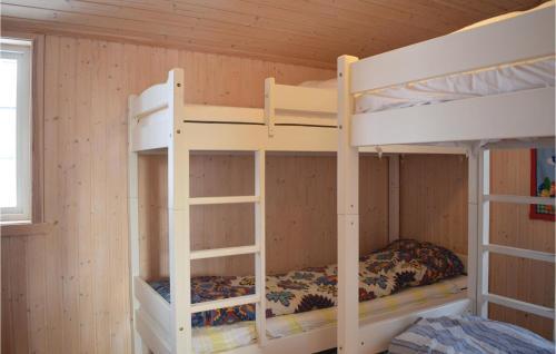 Four-bedroom Holiday Home In Eggedal