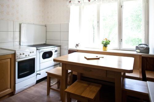 Holiday Home 'pekovo 1825'