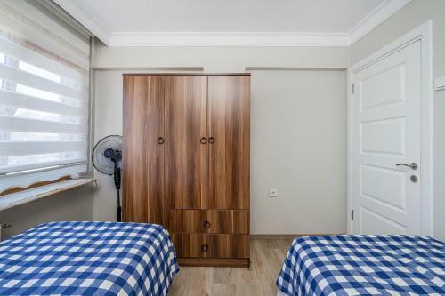 Altiparmak Central 4 Bedroom Apartment