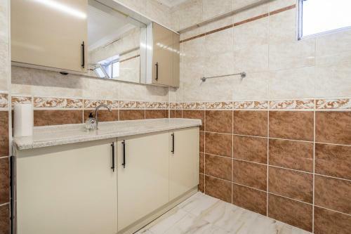 Altiparmak Central 4 Bedroom Apartment