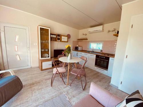 Apartamento ?arovn� Miesto Pri Bojniciach