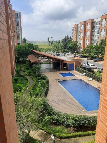 Apartamento Completo Con Parqueo, Cali Sur