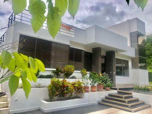Villa Luxury Home Melgar-carmen