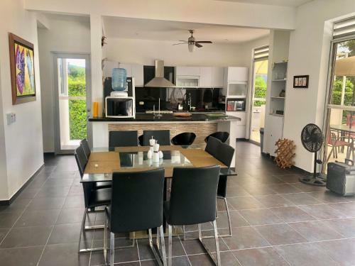 Villa Luxury Home Melgar-carmen
