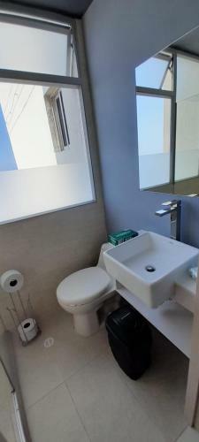 Apartamento Con Vista Al Mar Excelente Ubicacion