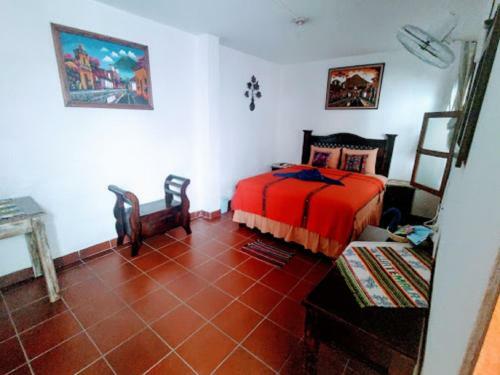 Francisco�s Rest House Hotel