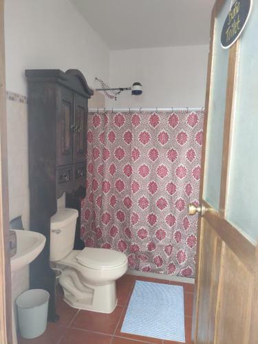 Francisco�s Rest House Hotel