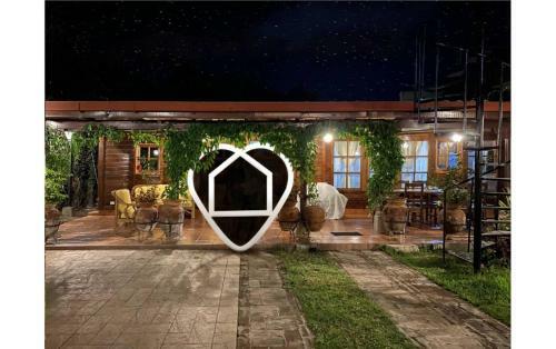 Luxury Villa / Free Parking / Garden