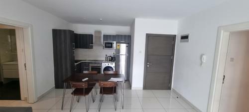 Apartamento Embassy Gardens Luxury Suites Cpg