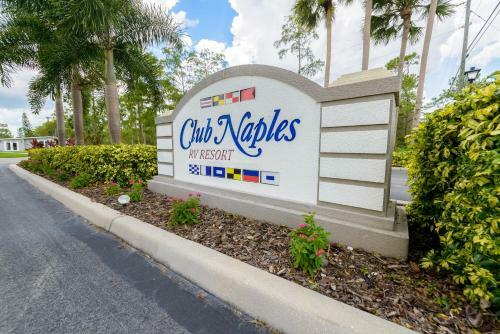 Club Naples Rv Resort