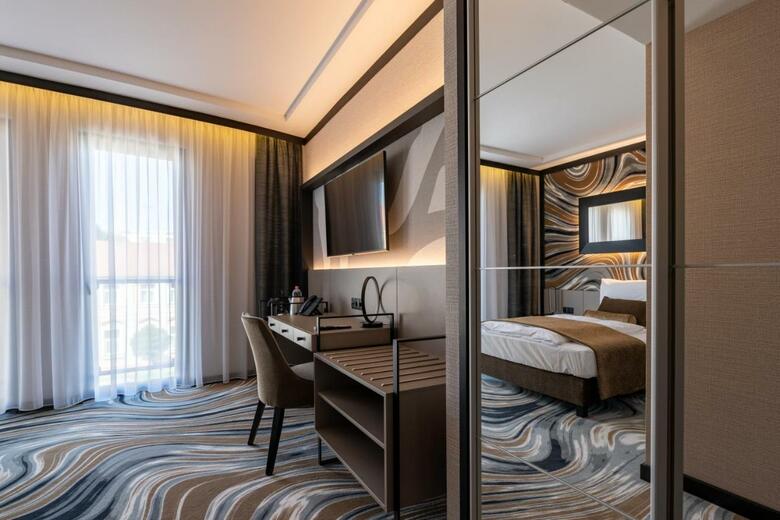 Hotel �bester