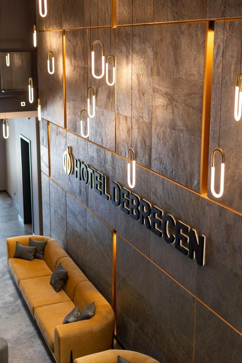 Hotel �bester