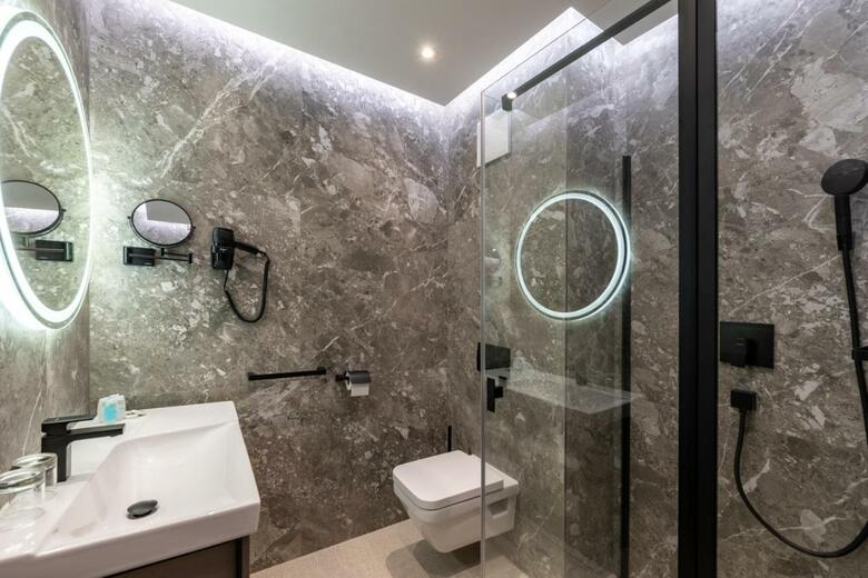 Hotel �bester