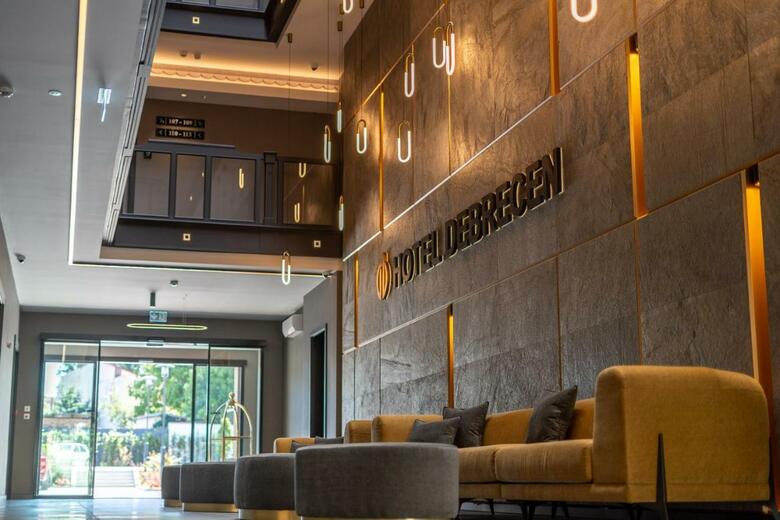 Hotel �bester