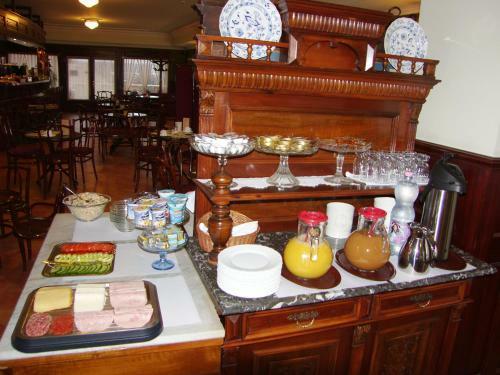 Adler Hotel