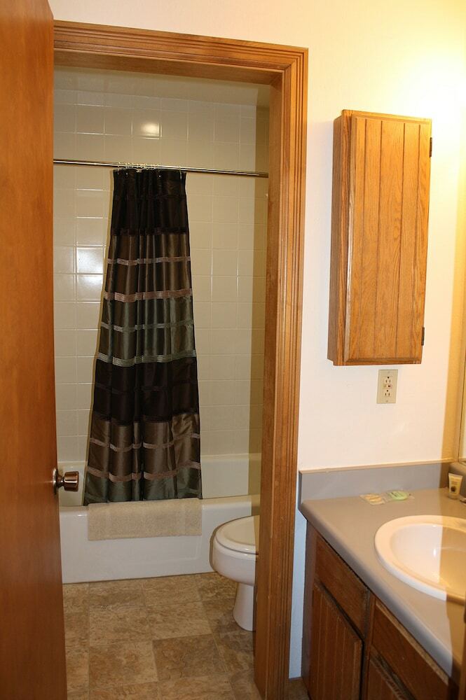 Aparthotel The Ferringway Resort Condominiums