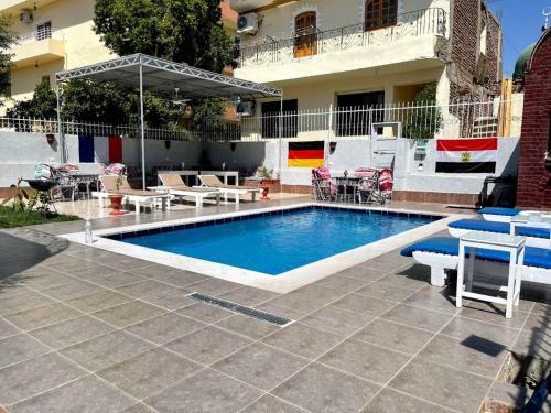 Hostal Oasis Guest House