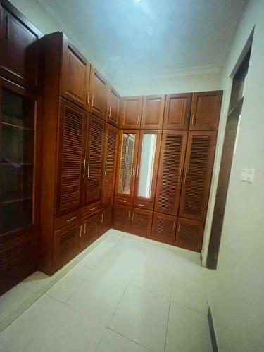Om Apartment