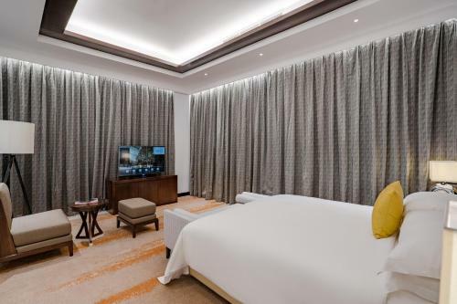 Hotel Johari Rotana