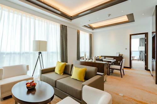 Hotel Johari Rotana