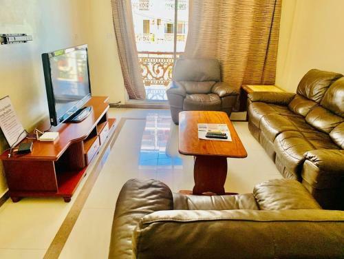 Sunset Palace Apartments
