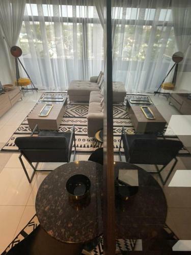 Apartamento Embassy Gardens Deluxe