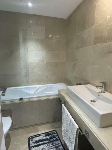 Apartamento Aprt Bahiagolf Beach Bouzika, R�sidence Front Mer